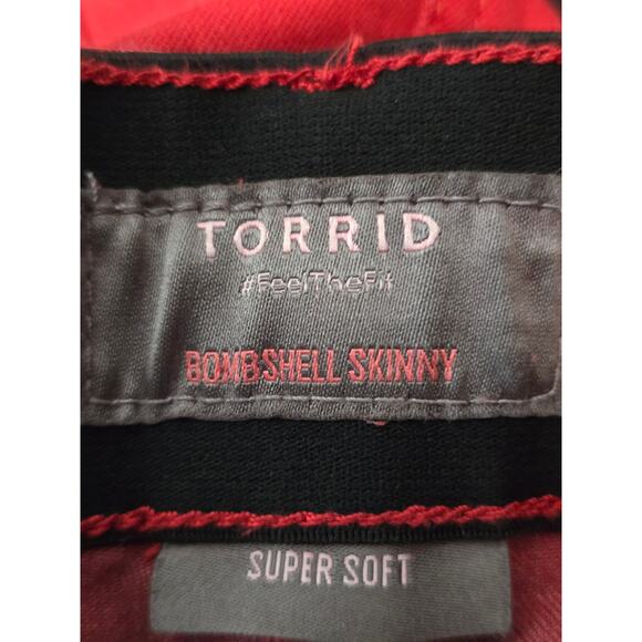 Torrid Bombshell Skinny Super Soft Red Women's Jeans 28 NWT MSRP $79,50 - Picture 5 of 6